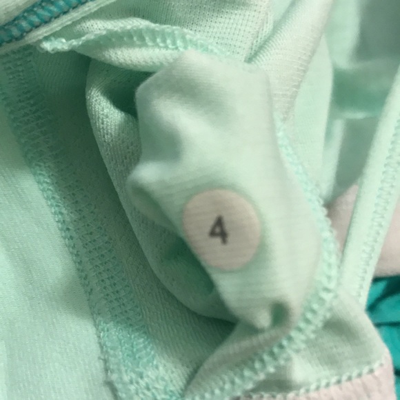 Lululemon Tank Top - Picture 3 of 3